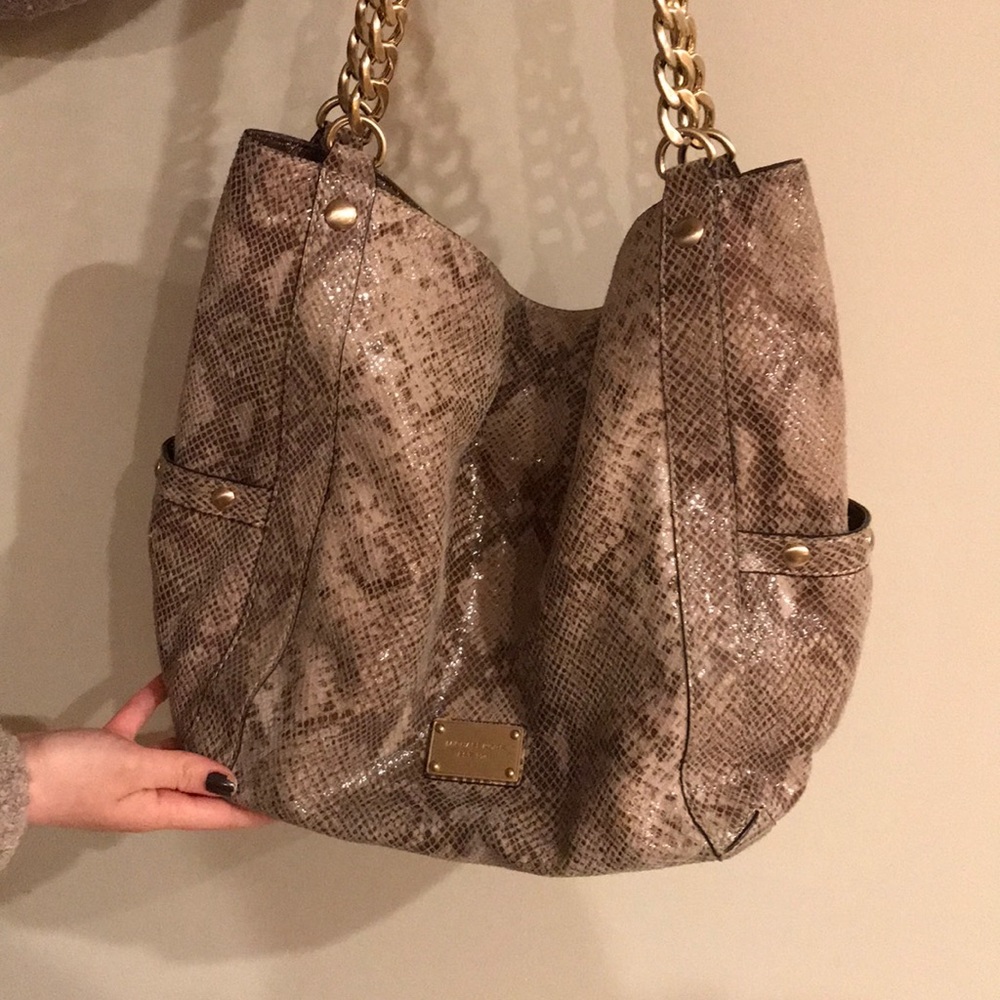 Michael Kors purse